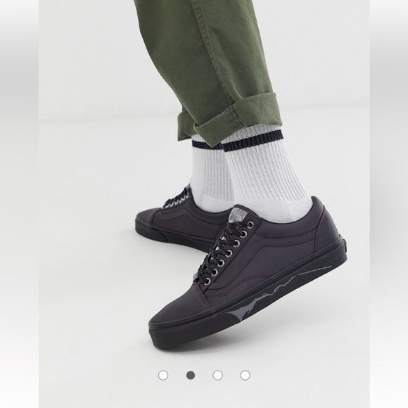 NWT Sold Out Harry Potter Deathly Hallows Old Skool Vans - Picture 1 of 12